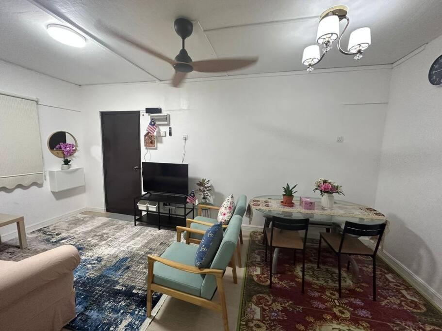 Iris Homestay @ Taman Melati Kuala Lumpur Bagian luar foto